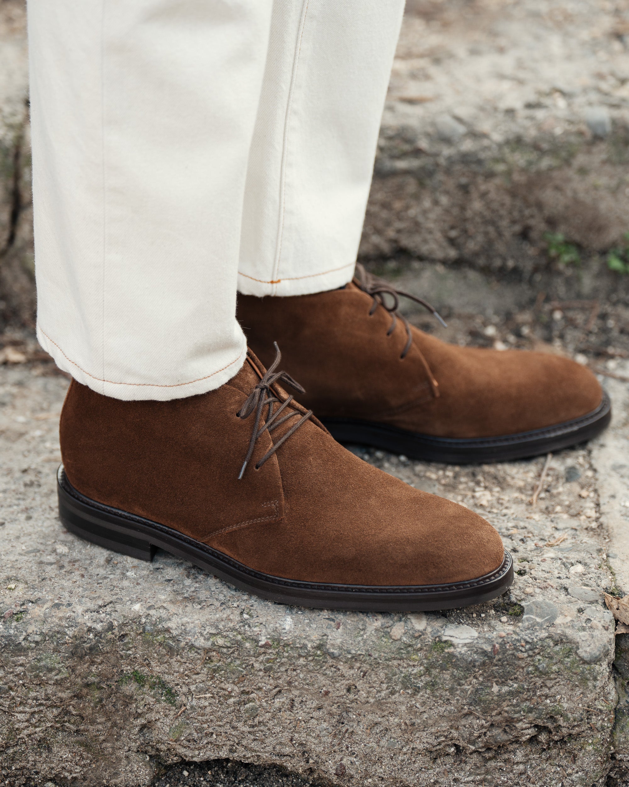 Men s dark brown suede Ankle Boots Velasca