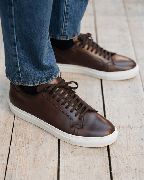 Men’s dark brown leather artisanal Sneakers | Velasca