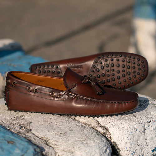 Pigottee | Men’s brown leather Moccasins with Tassels | Velasca