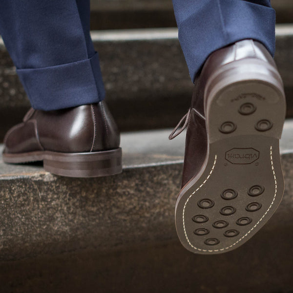 Men’s dark brown Oxford shoes | Velasca
