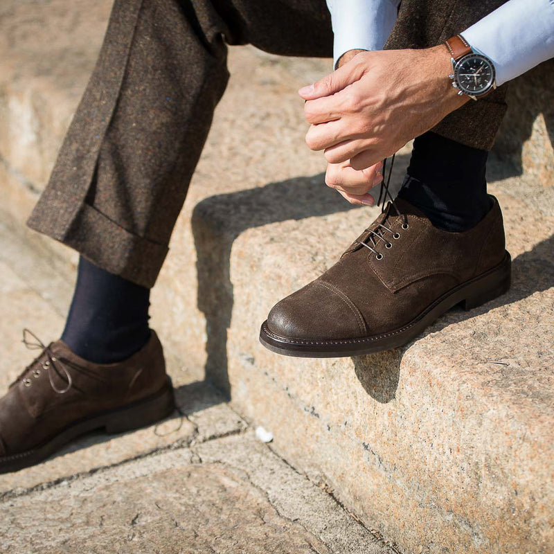 Men’s dark brown suede Derby shoes | Velasca