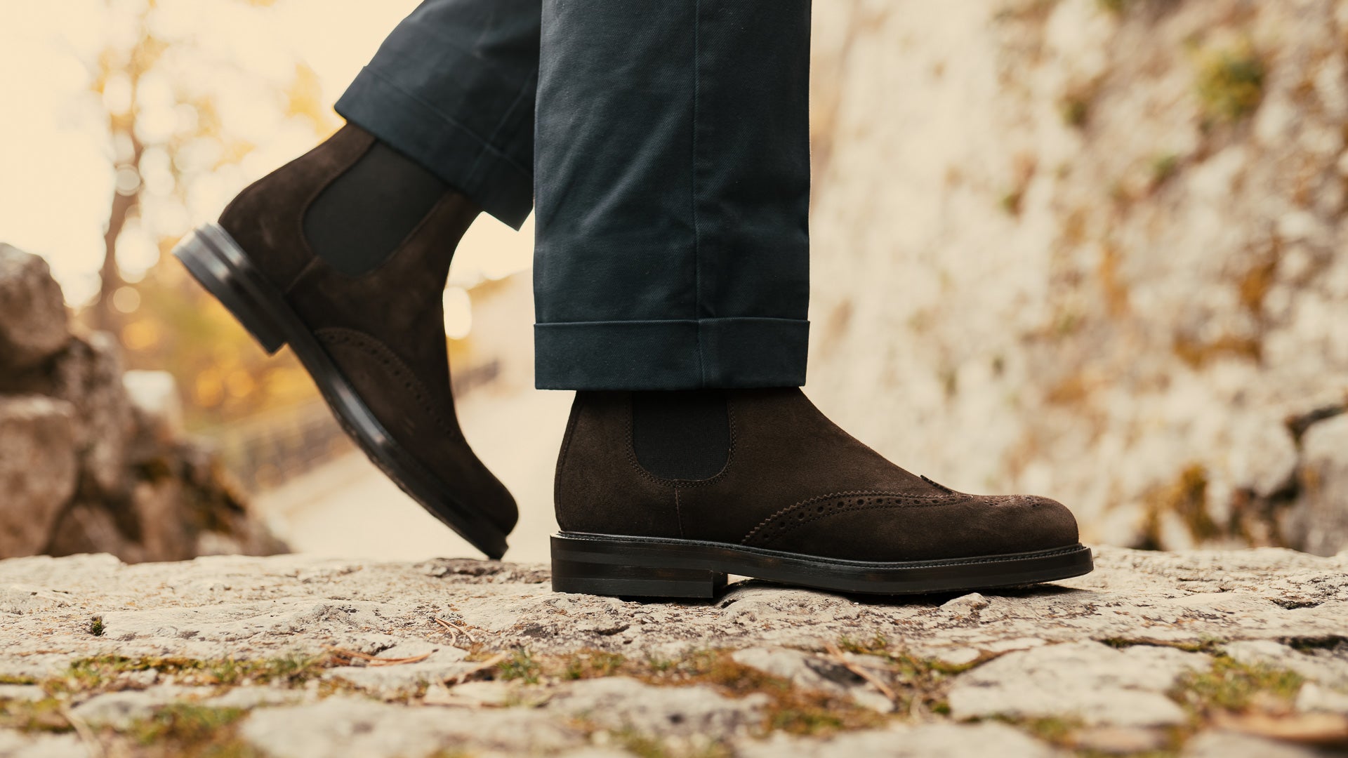 Men's dark brown suede leather Boots |